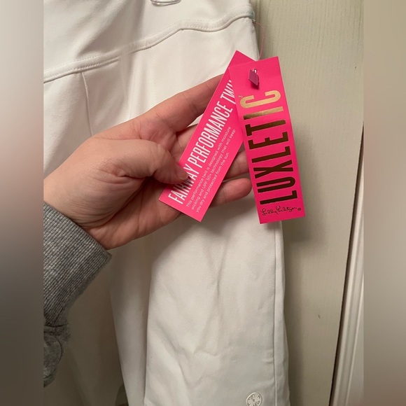 Lilly Pulitzer NWT UPF 50+ Luxletic 5" Frazer Short -‎ Resort White Size 16 - Picture 8 of 12